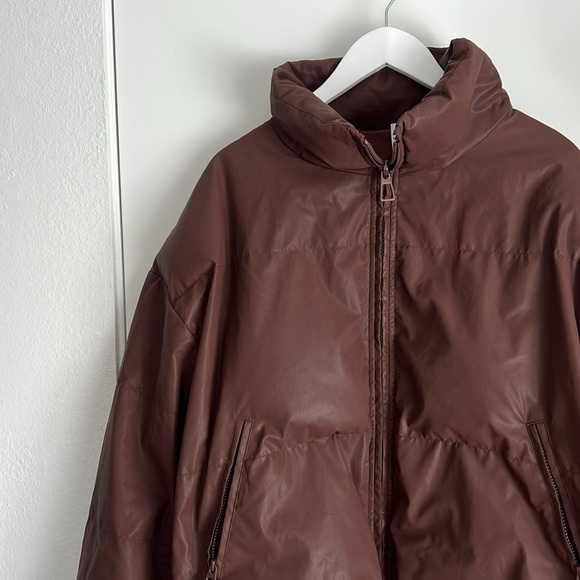 SET ACTIVE Oversized Puffer Jacket in Coco Brown - XS - Picture 4 of 9